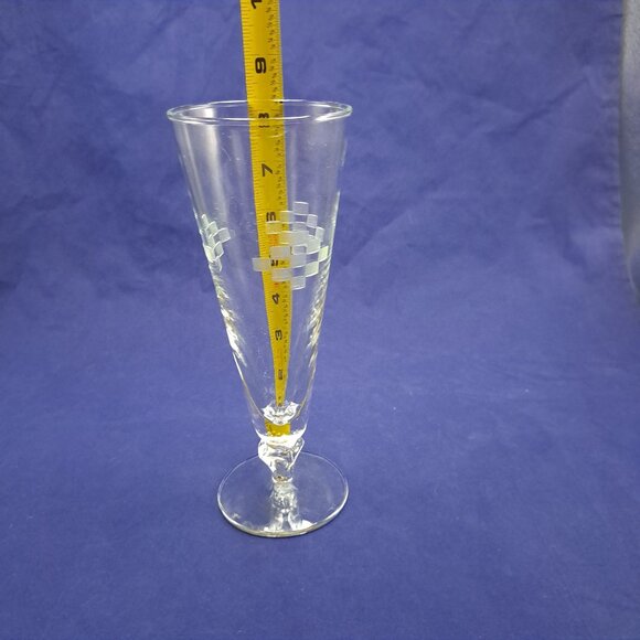 Anchor Hocking Cubist Pilsner Glass Clear Etched Design Collectible Drinkware - Picture 2 of 11